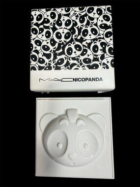 MAC NICOPANDA BLUSH EYESHADOW PALETTE